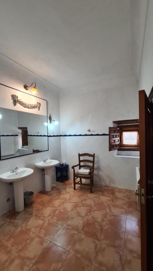 Casa Palacio Conde De Garcinarro Huete Екстериор снимка