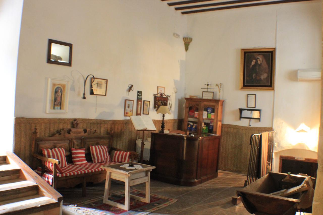 Casa Palacio Conde De Garcinarro Huete Екстериор снимка
